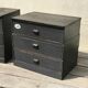 Paire de petits meubles a tiroirs