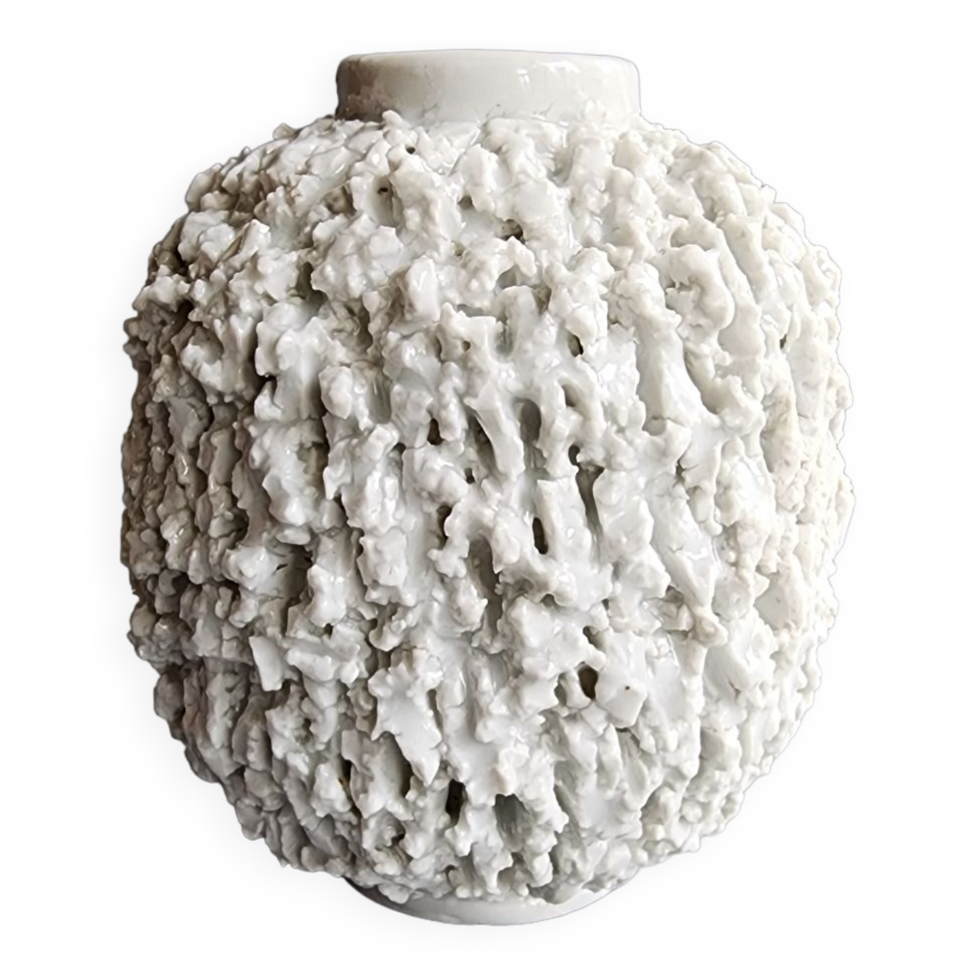 Vase hérisson en chamotte de Gunnar Nylund