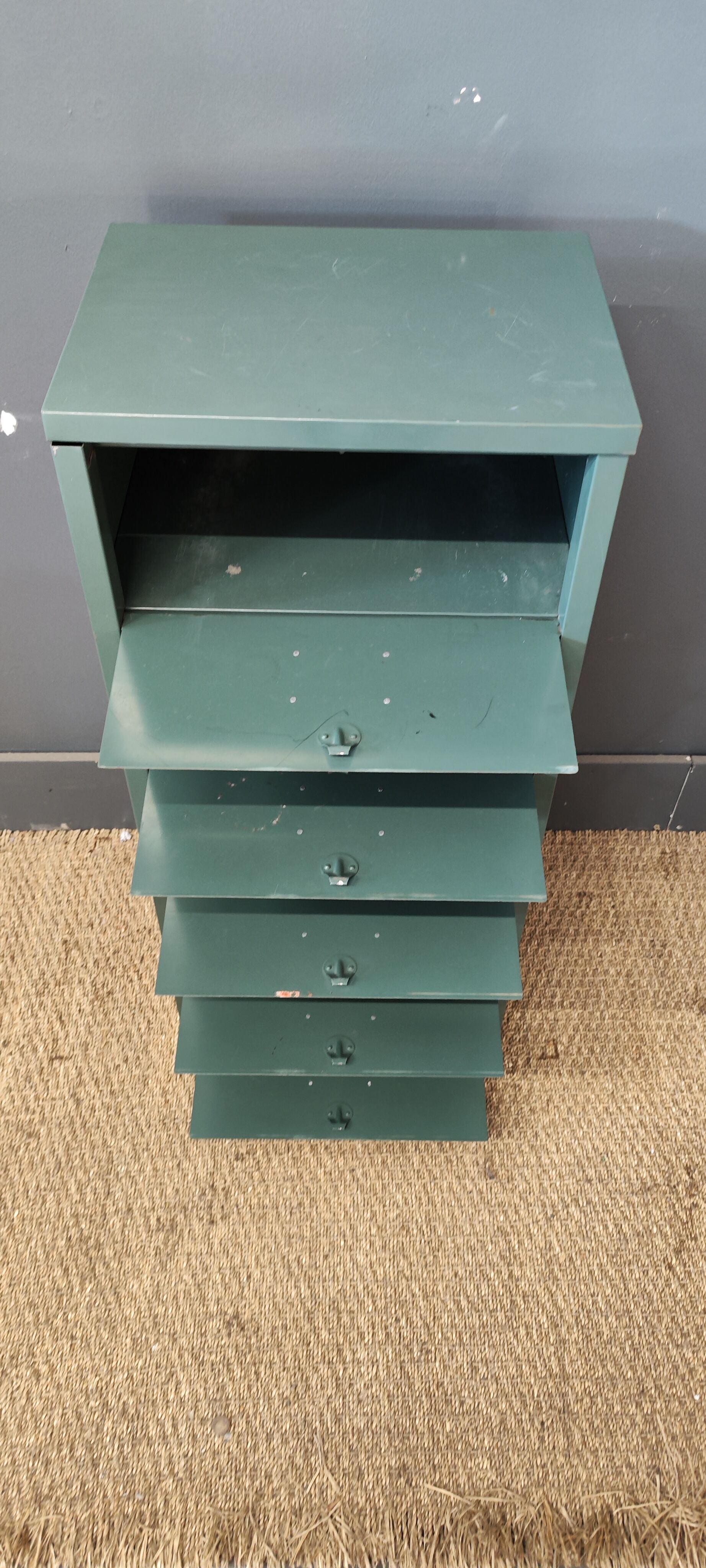 Column cabinet five valves Strafor