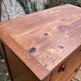 Antique chest of drawers