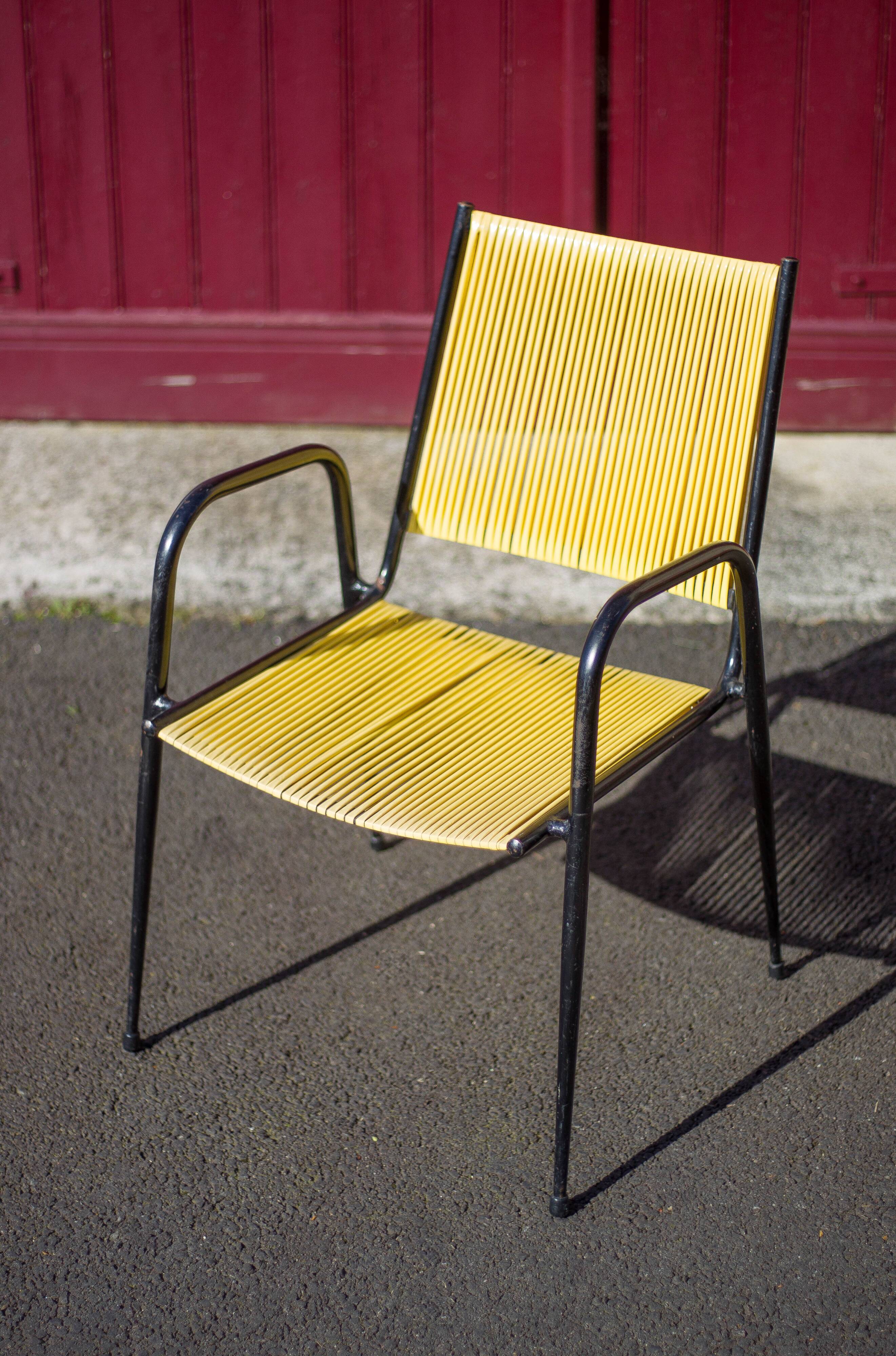 Scoubidou armchair, black metal armchair and yellow plastic wires, vintage chair