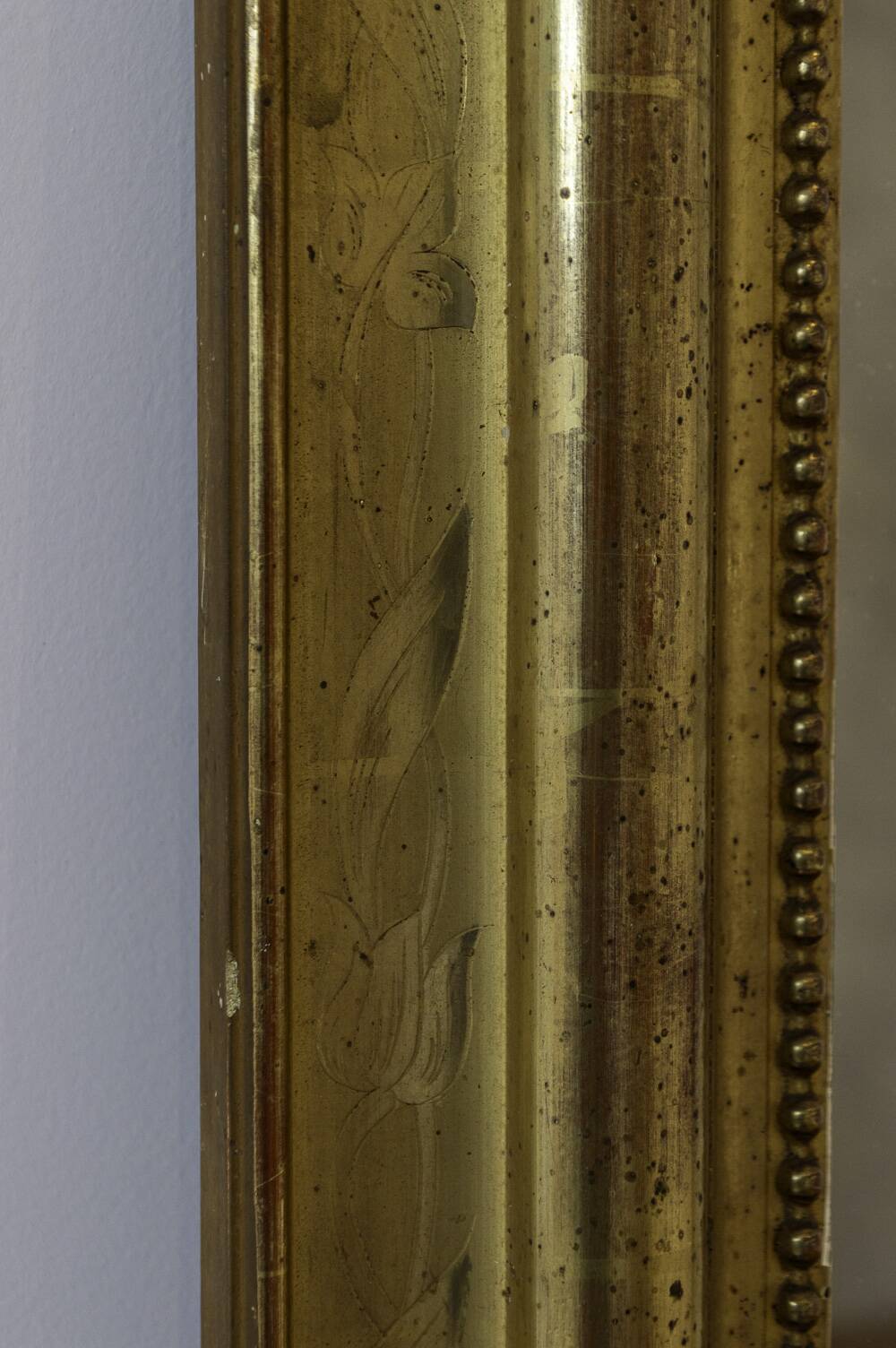 Louis-philippe mirror in golden wood