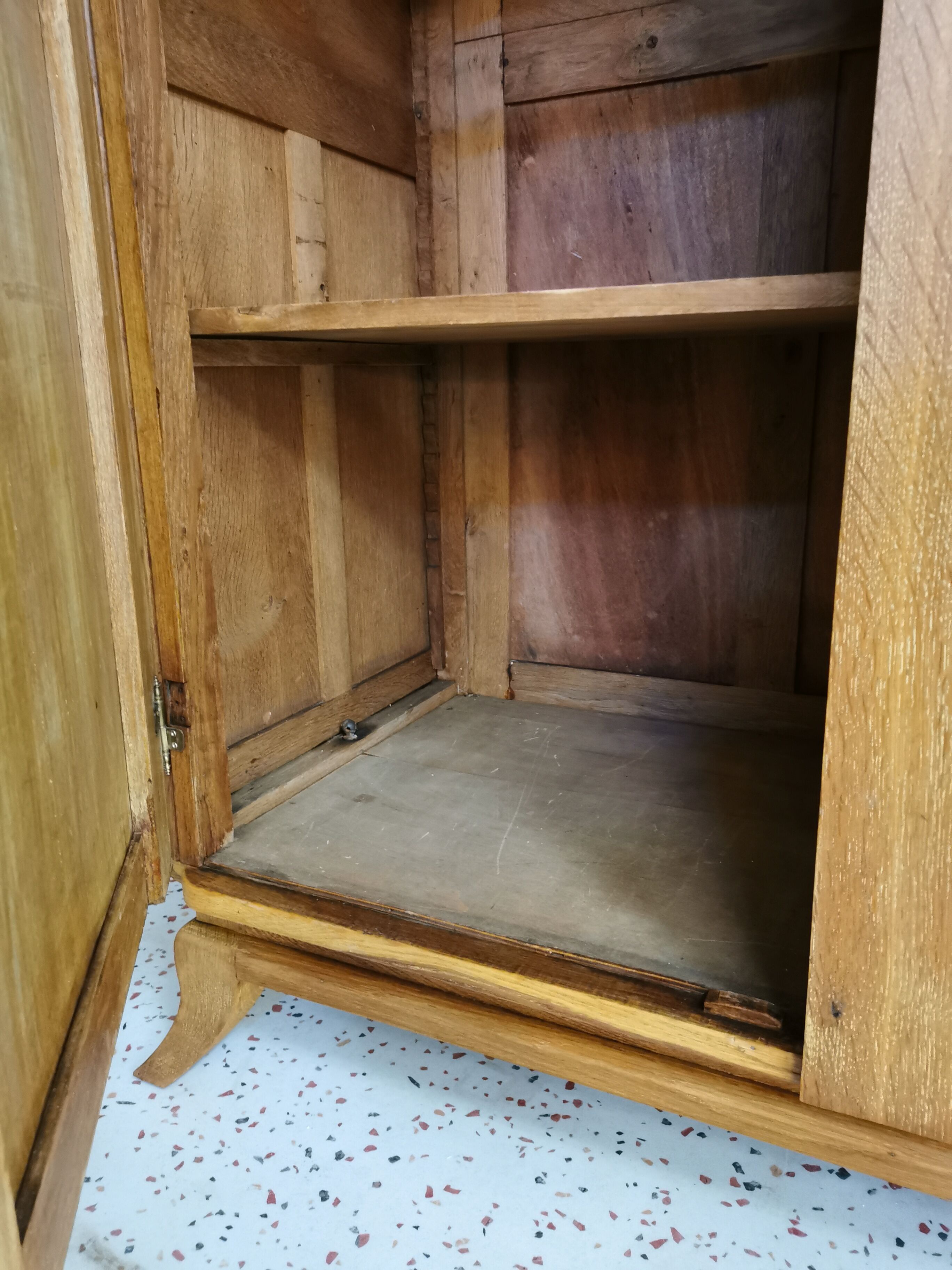 Oak cabinet