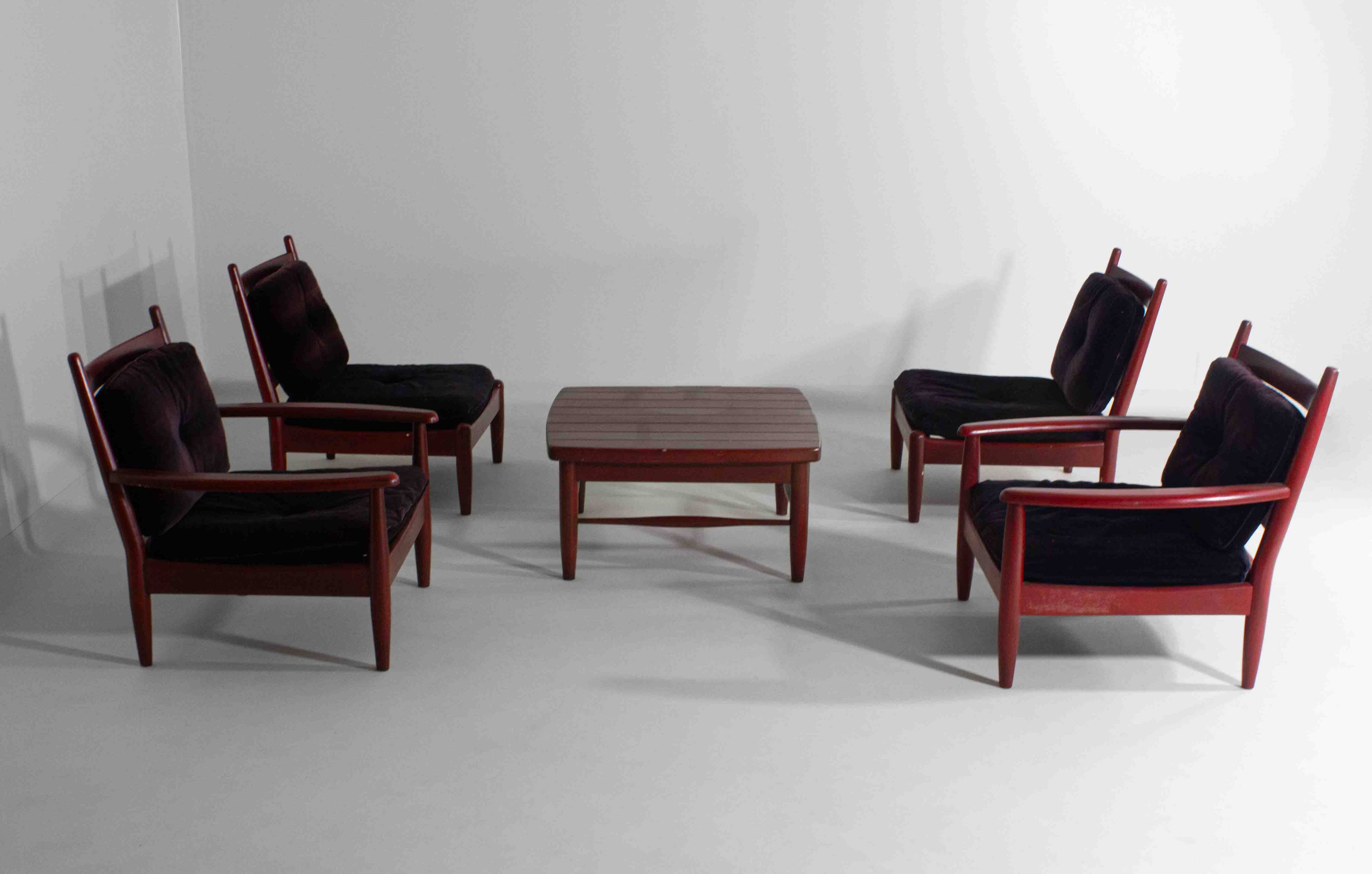 XL set of 8 mid-century lounge chairs, Belgium 1960s