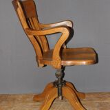 Rotating oak office chair circa 1930
