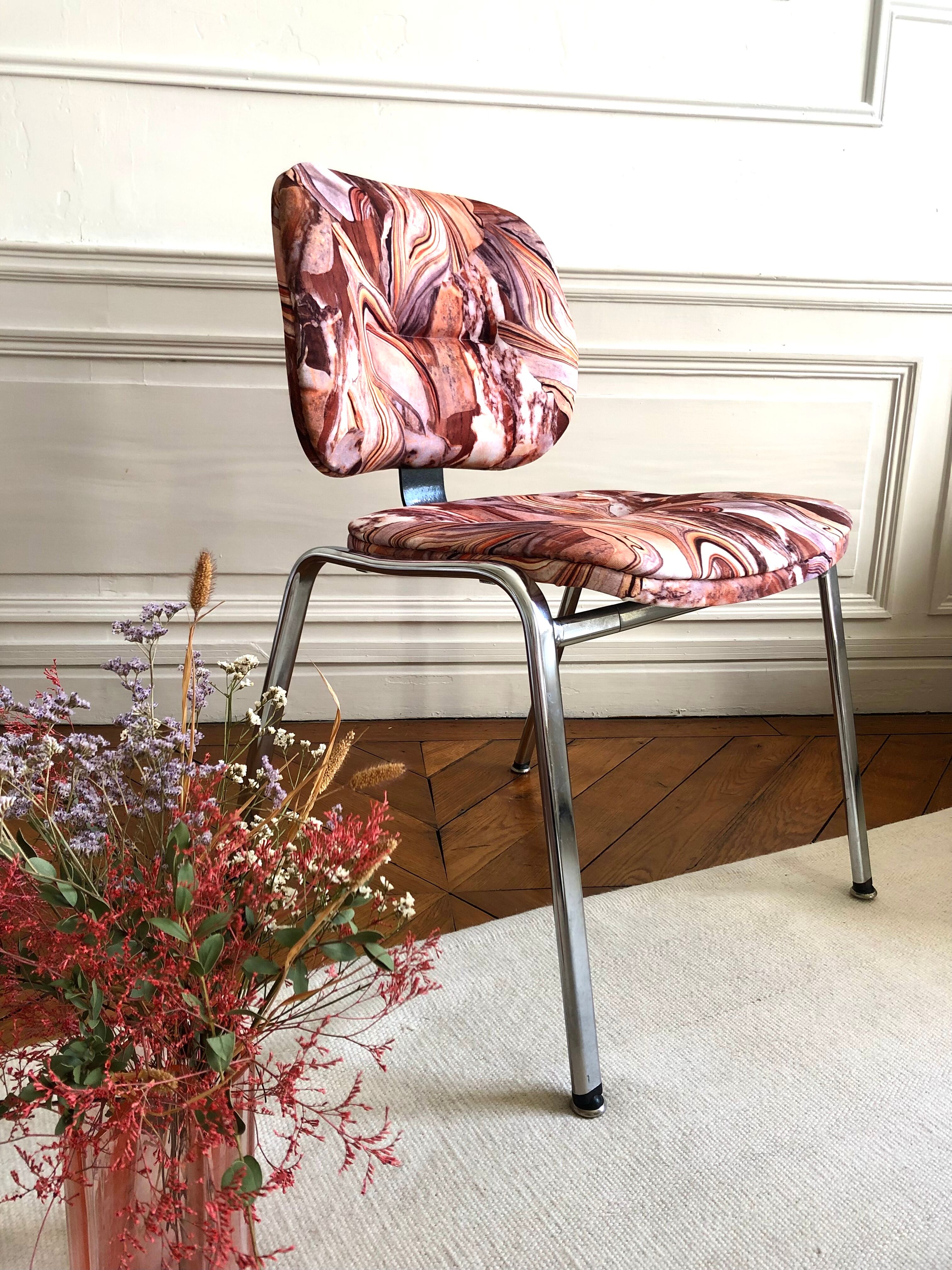 Vintage office chair 80s