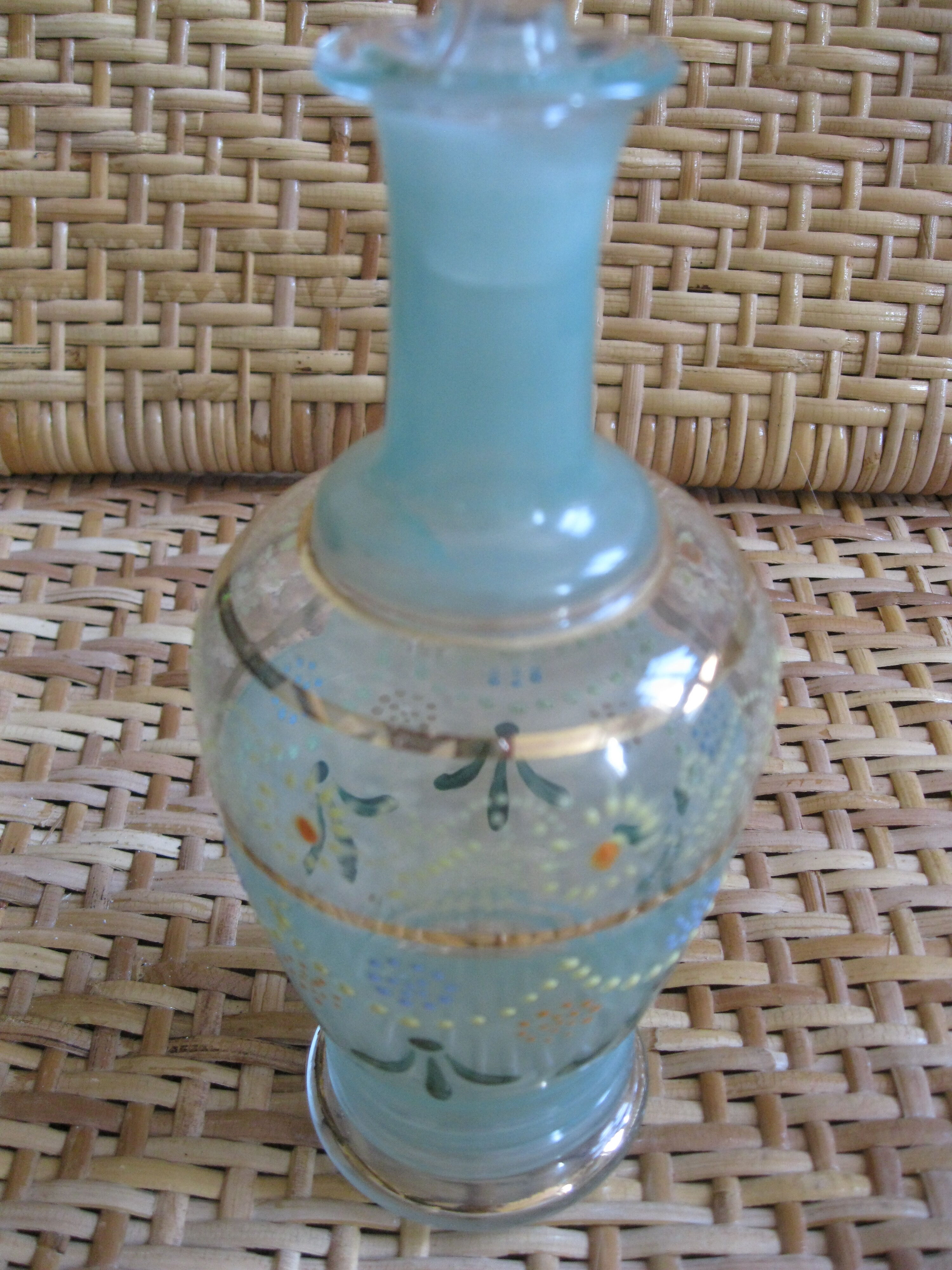 Enamelled bottle