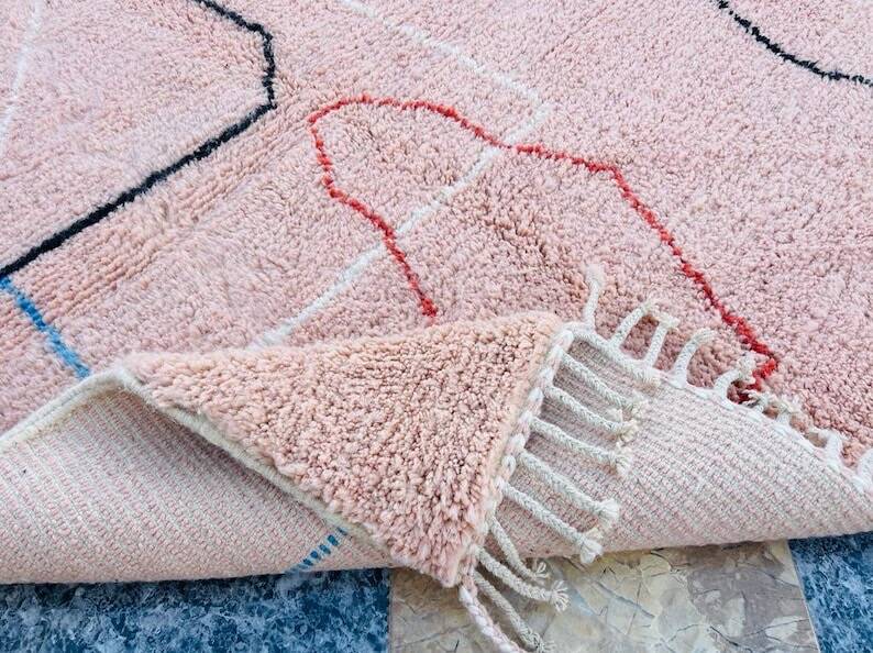 Handmade traditional natural wool rug 1.5/2.5 m
