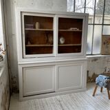 Library showcase ivory white sliding doors