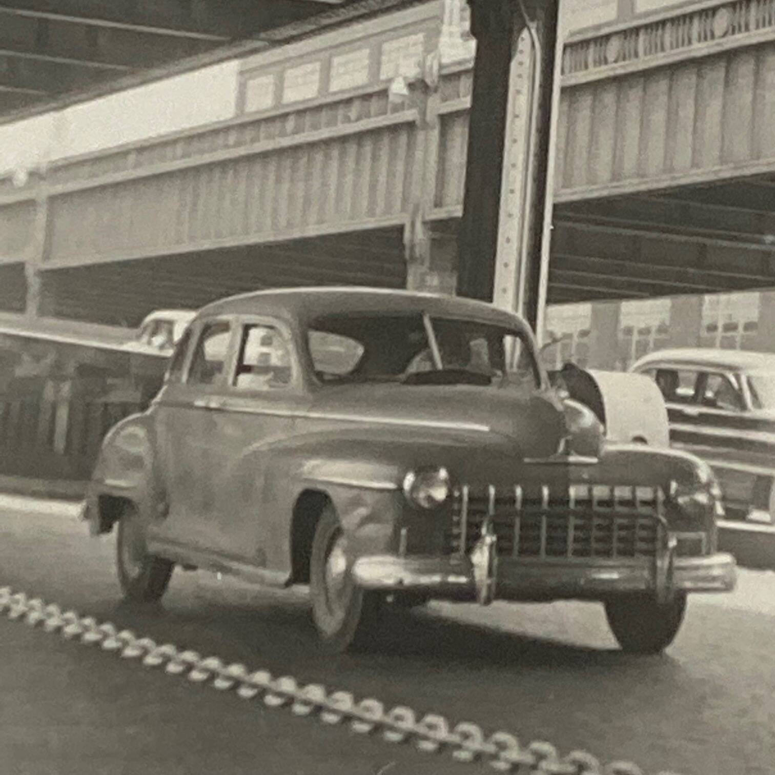 Vintage photo of New York in the 1950s, 6/6 format
