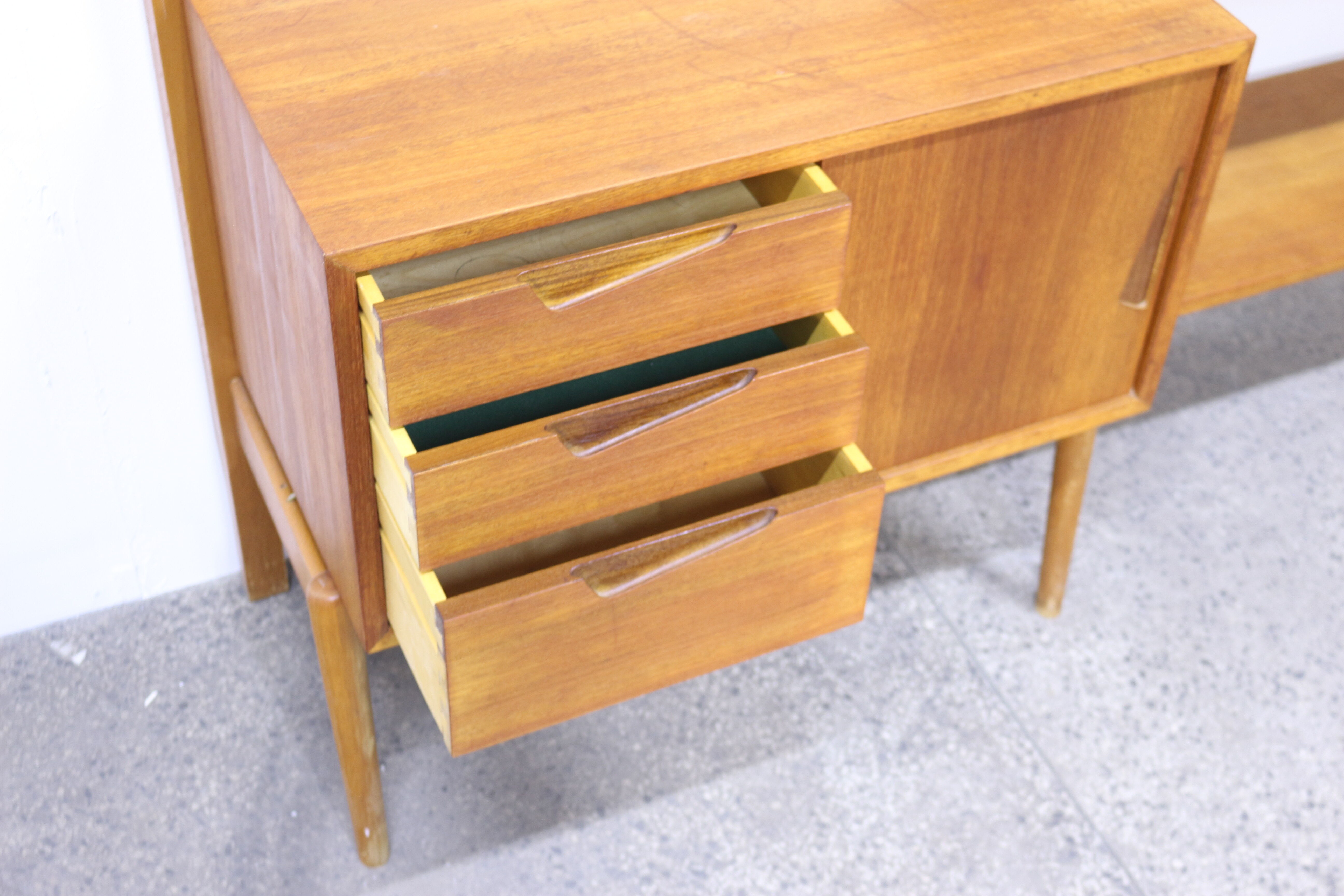 Standing shelf by Rival Brodrene Jatog, Norway 1960's