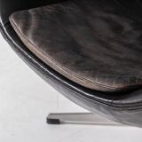 Early ‘Egg’ armchair designed by Arne Jacobsen for Fritz Hansen, Denmark 1958.