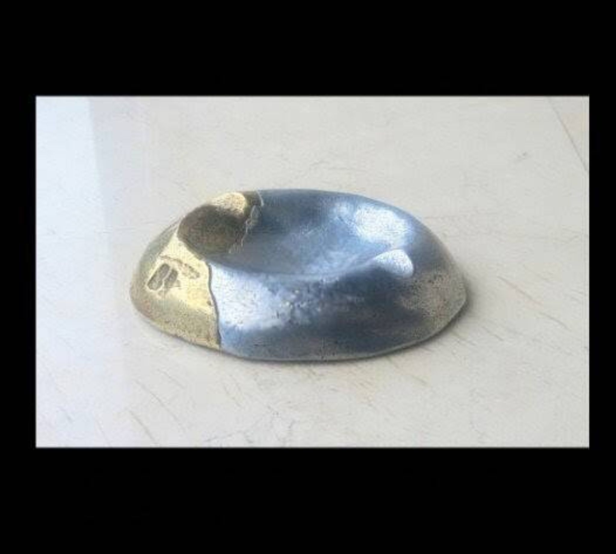 Brutalist ashtray Arte3