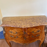 Commode ancienne marquetterie style Louis XV