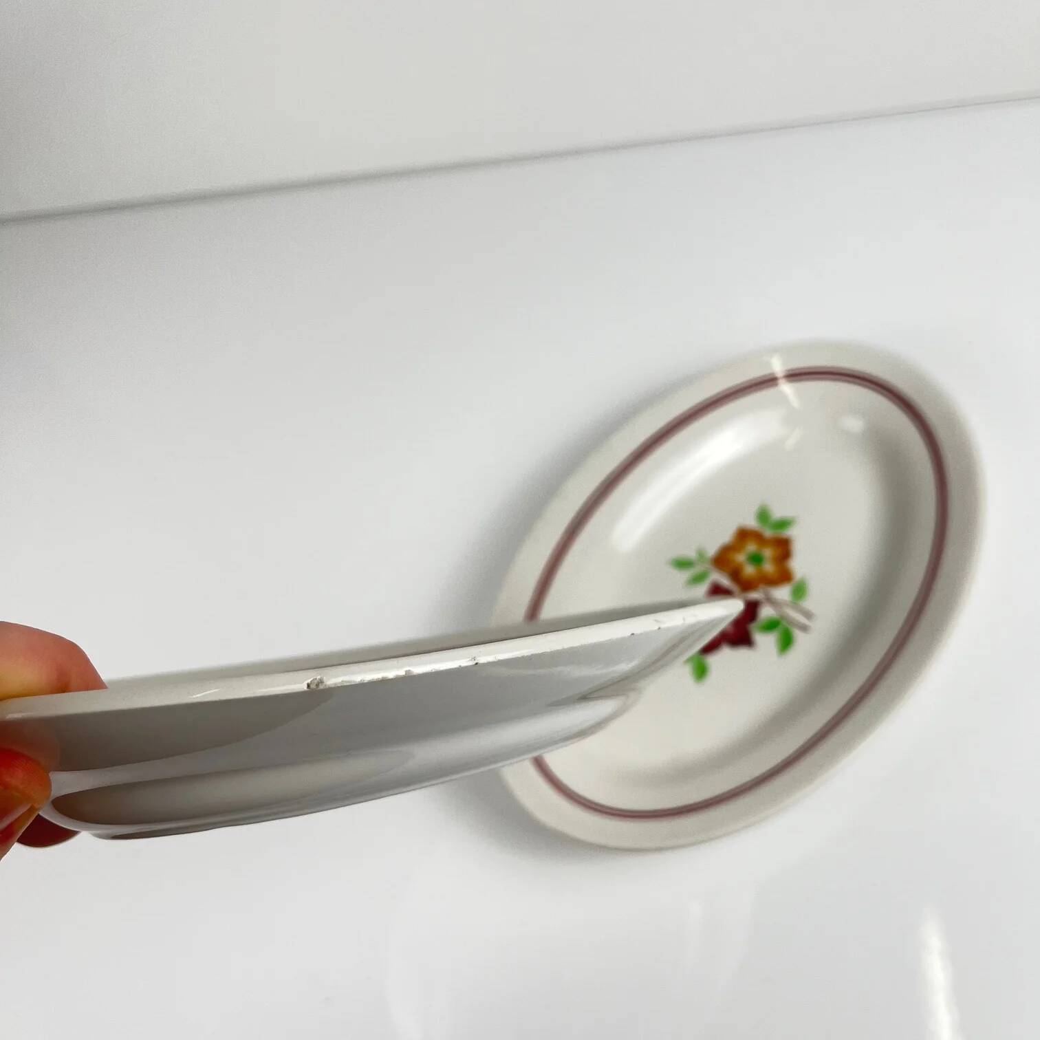 Pair of dishes "The Hive", Moulins des Loups, 20th century