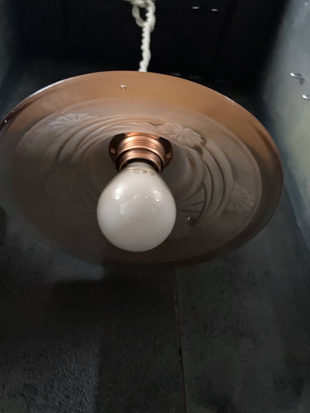 Pink glass walking lamp