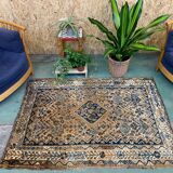 Tribal rug 160x114 cm