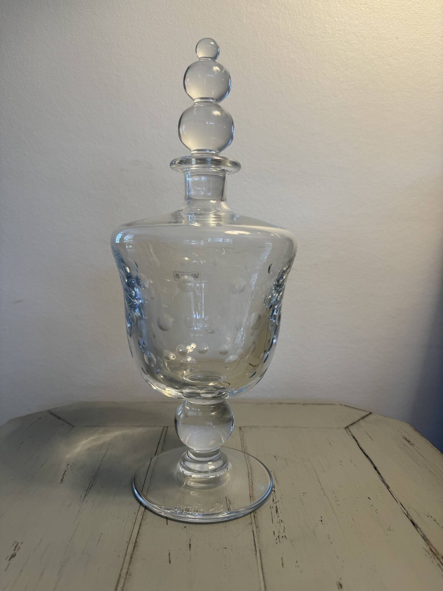 Antique crystal carafe from Saint Louis, Bubble model, 20th century.