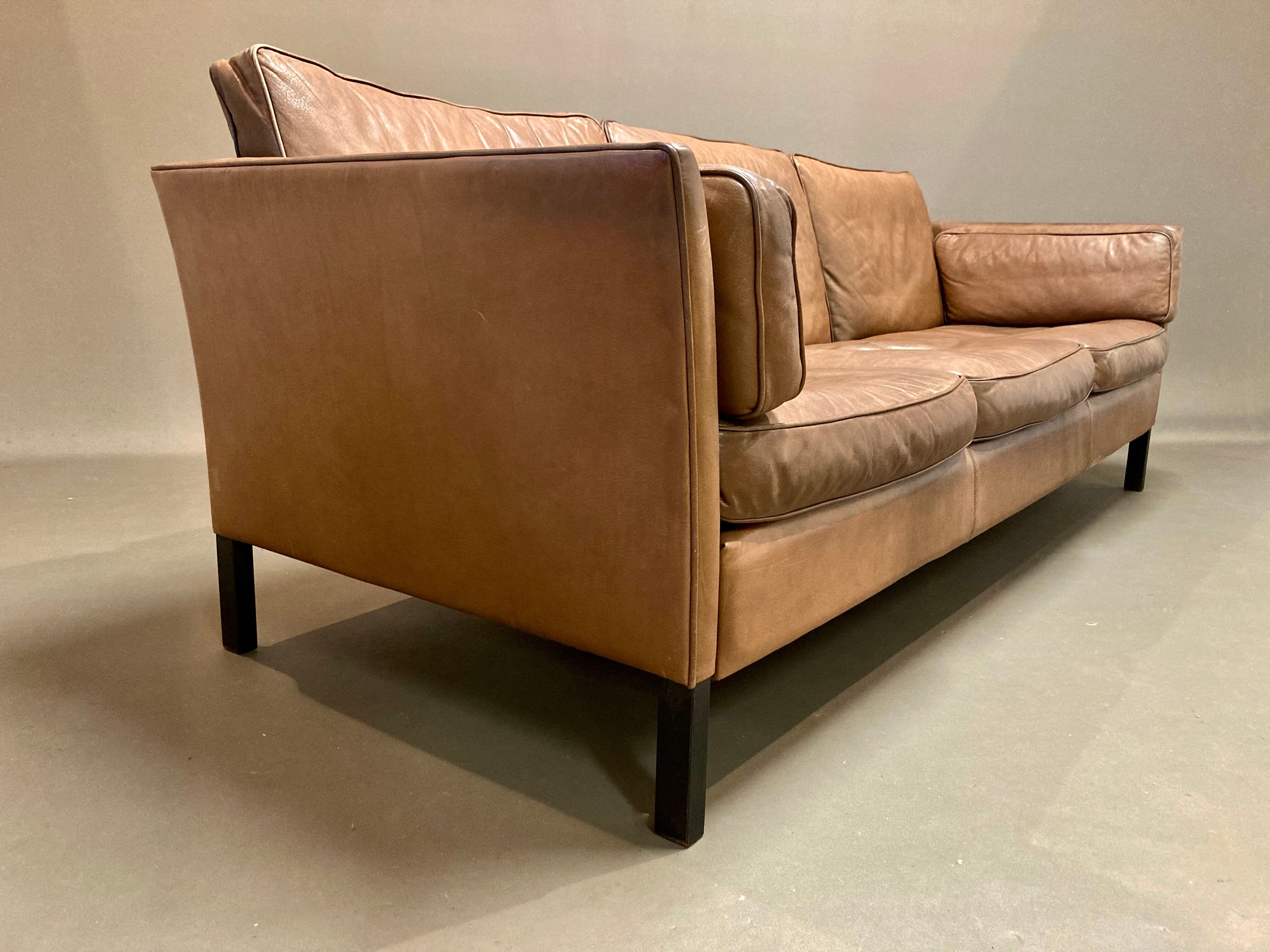 Sofa 3 places leather scandinavian design 1960