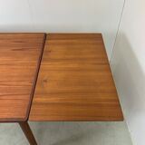 Large Danish extendable dining table in Teak, 1960