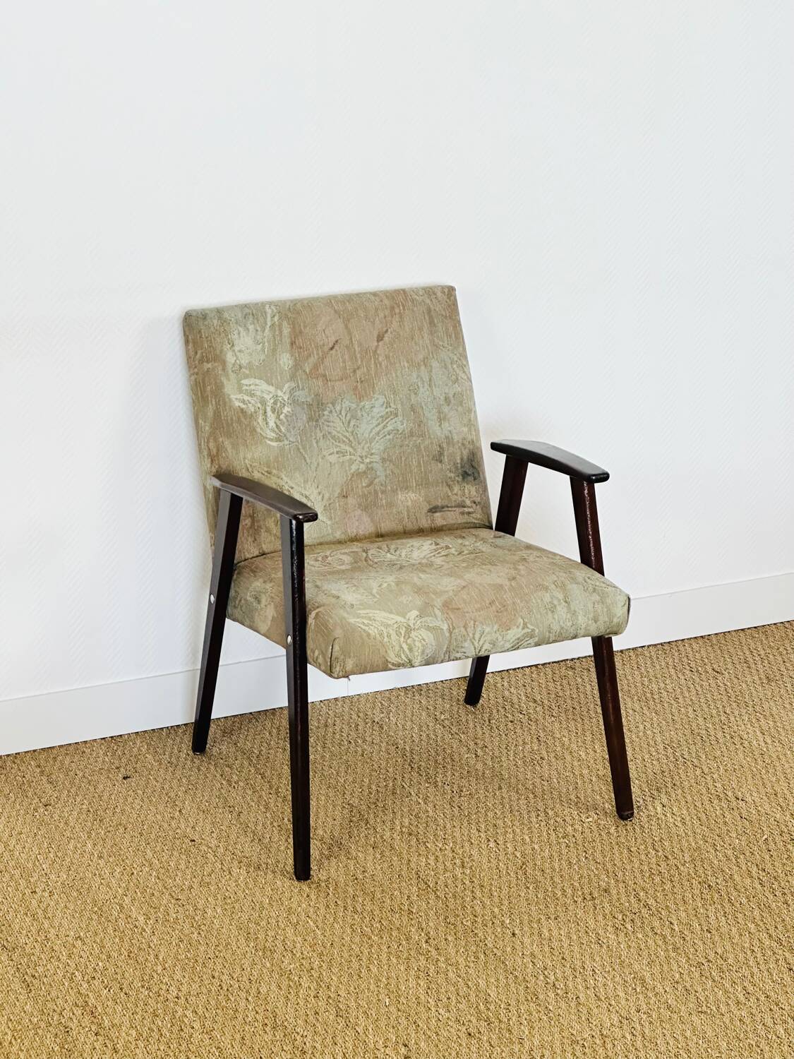 Fauteuil scandinave pieds compas 1960