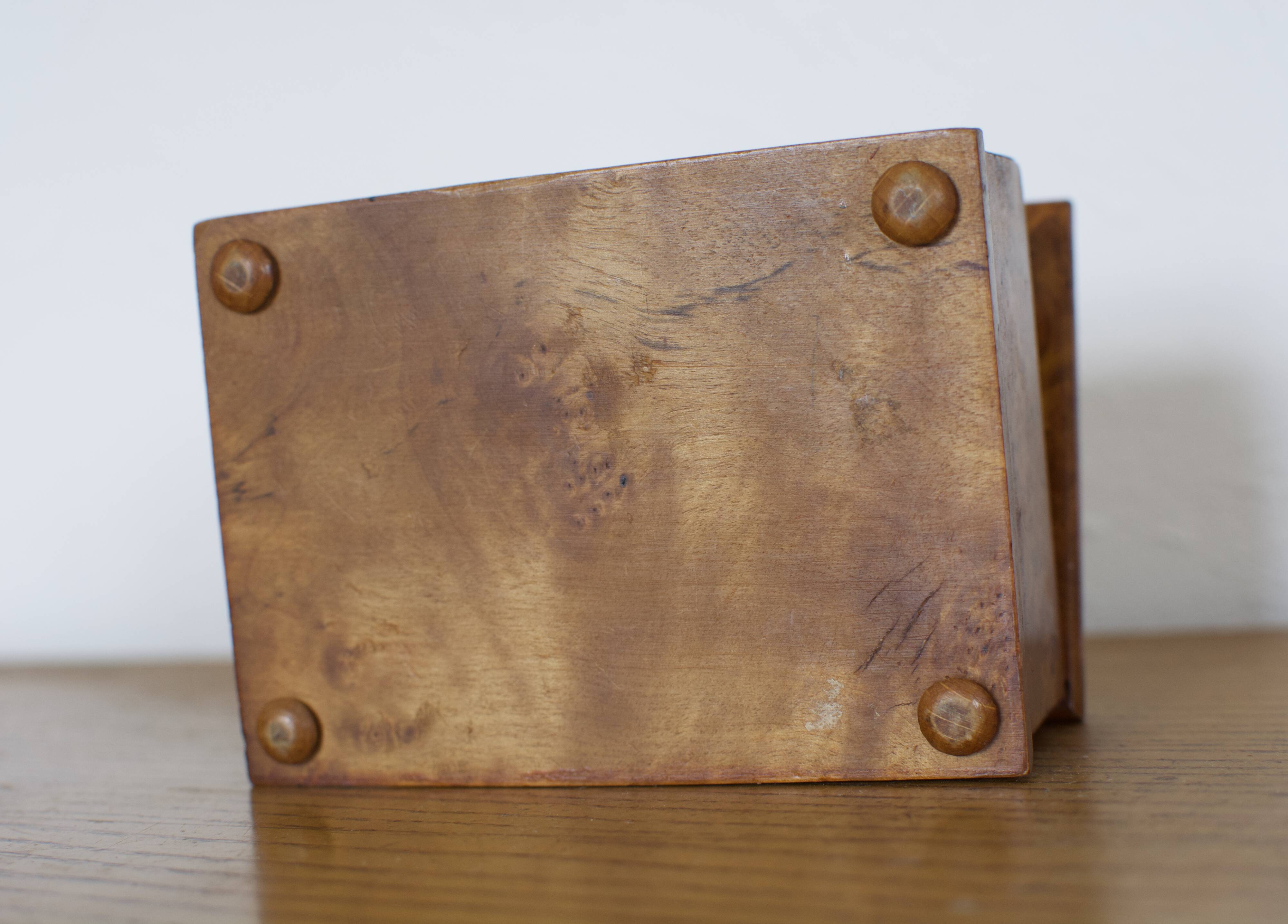 Vintage box in cedar from Morocco