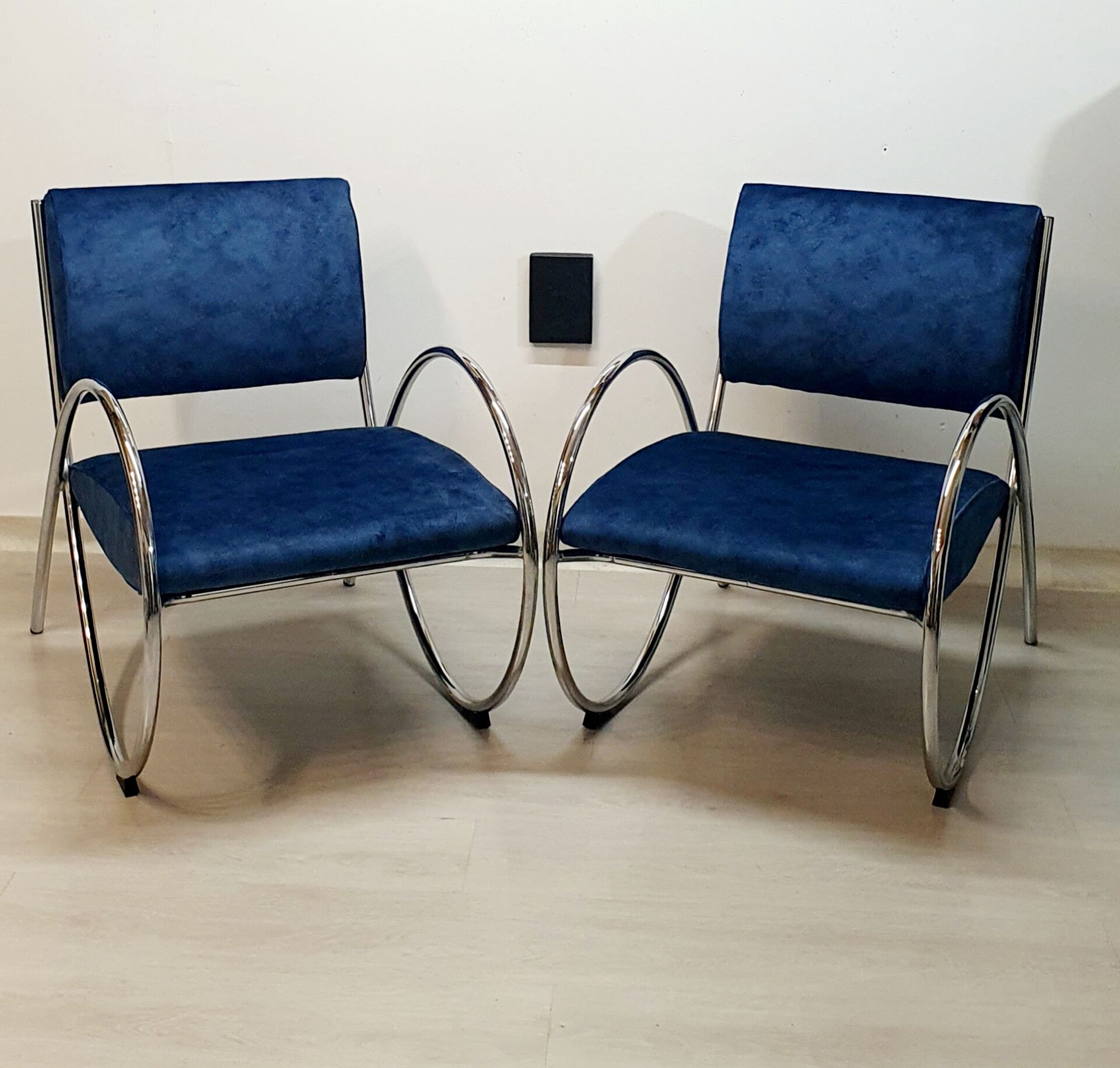 Bauhaus style armchairs from the 80s