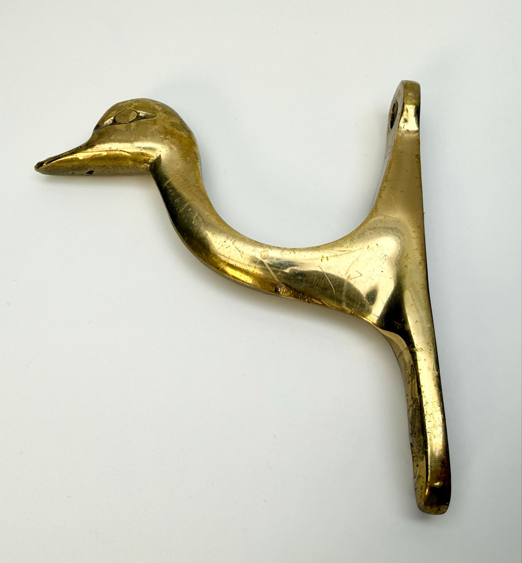 Patère murale canard en laiton massif – Windcurrent Collection