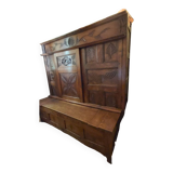 Breton enclosed bed and its chest