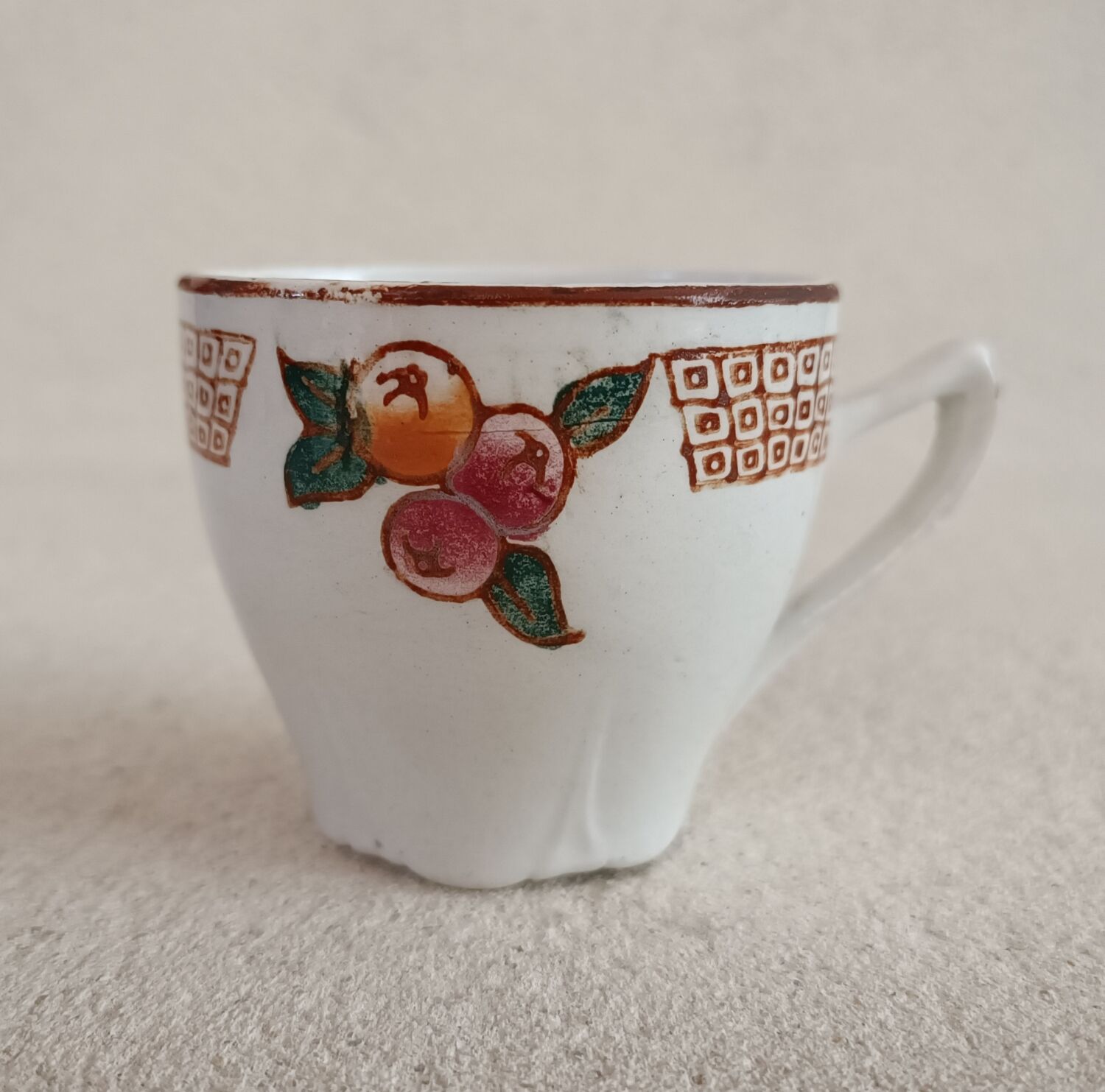 Longwy iron earth mug