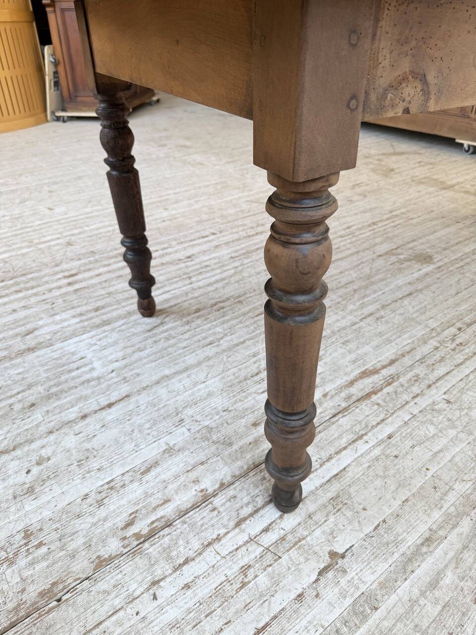 Oval farmhouse table 250cm pine