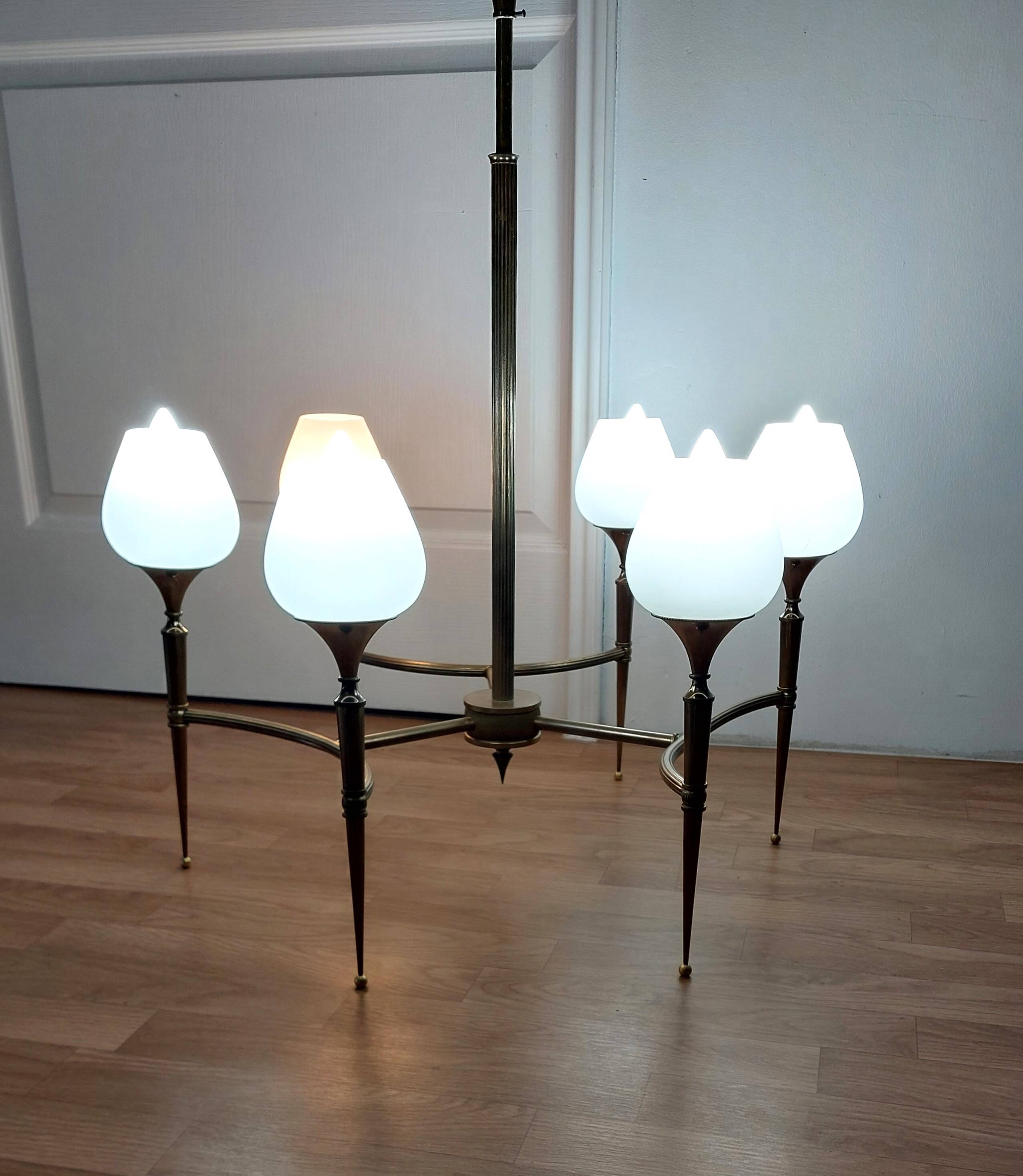 Chandelier in gilded brass and white opalines with 6 lights 1960.