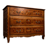 Louis XV transitional commode in precious wood marquetry.