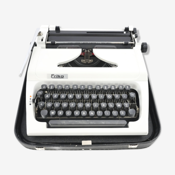 Machine à écrire Erika 150 vintage collector révisée ruban neuf
