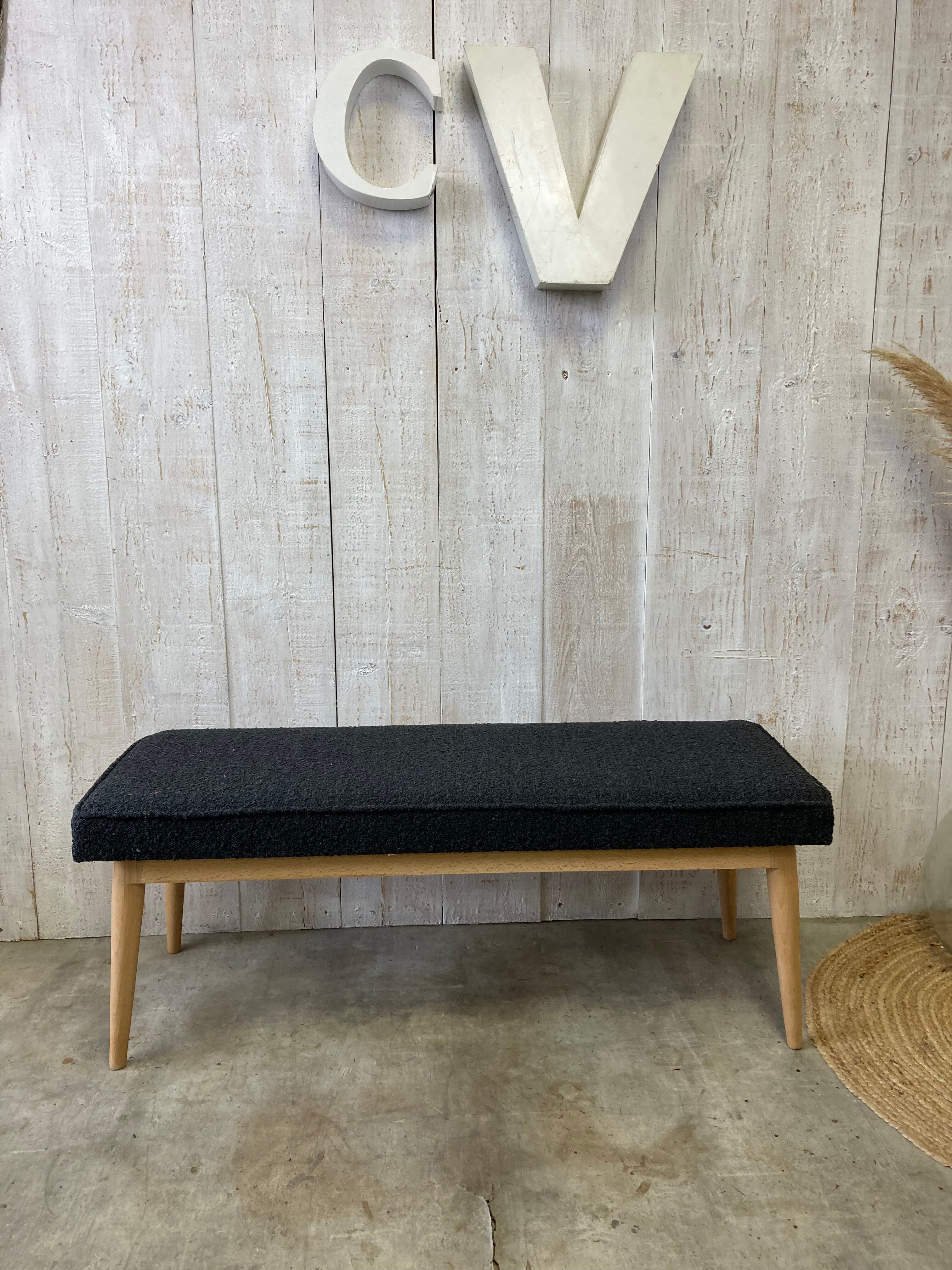 Bench with Scandinavian line