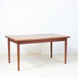 Danish dining table in teak.