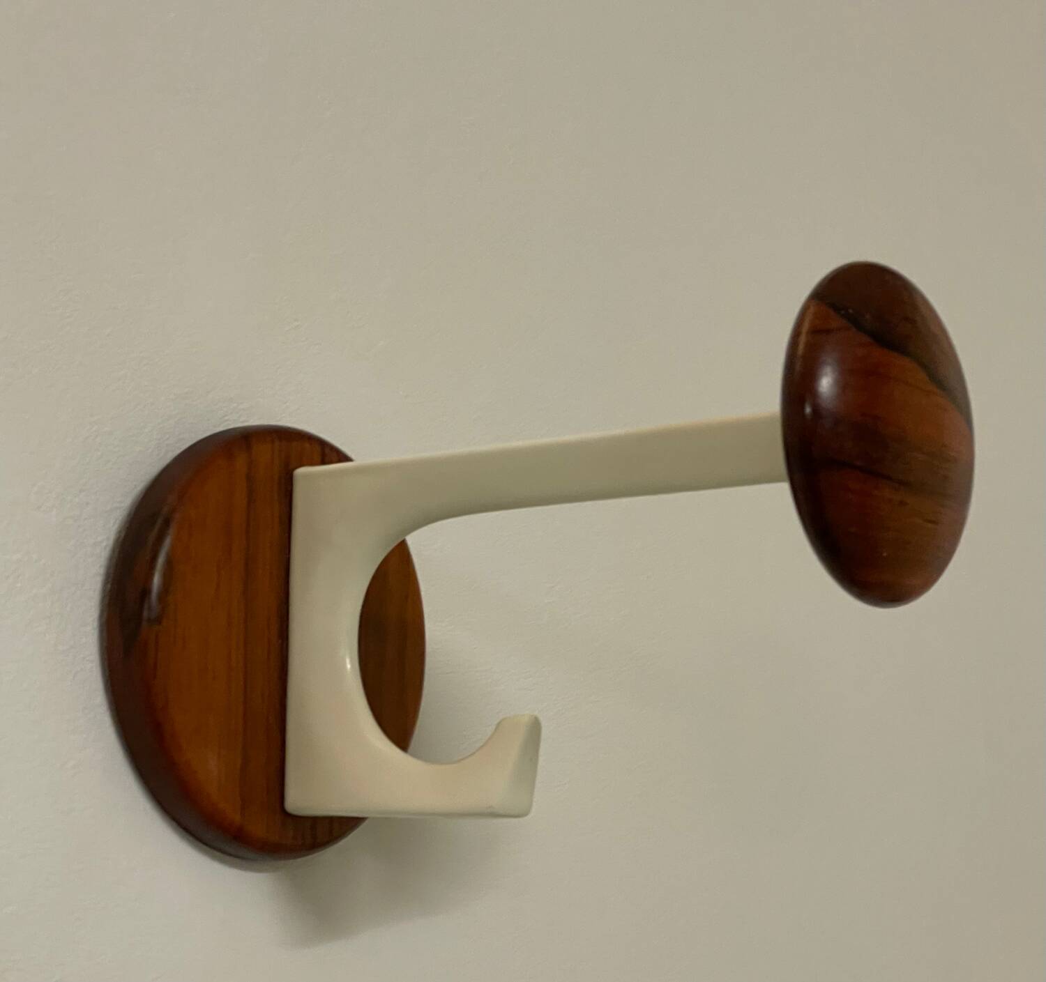 Patère danoise en palissandre, 1950