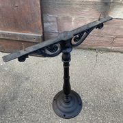 Café table bistro vintage brasserie 1890-1910 cast iron & fir