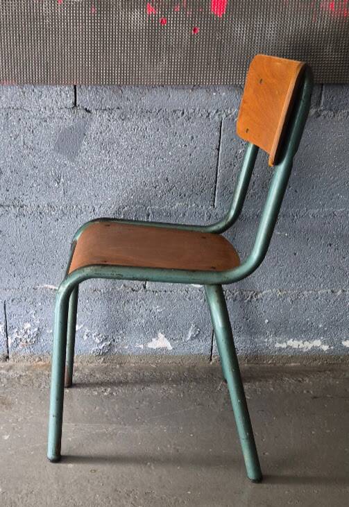 Mullca children's chair