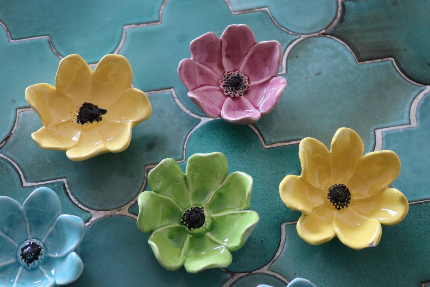 Set of 10 floral ceramic bowls, Bagnoles de l'Orne – years