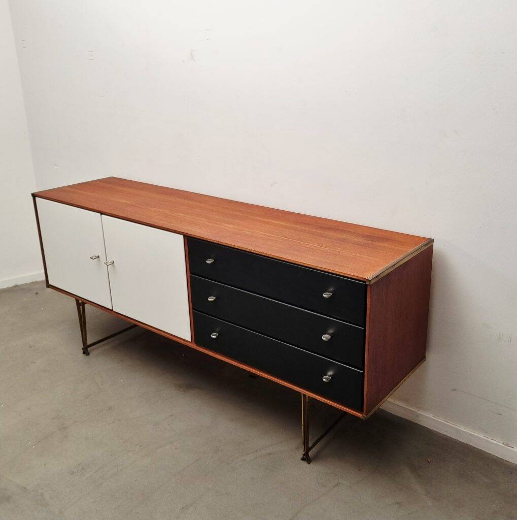 William Watting sideboard Fristho Franeker 1954