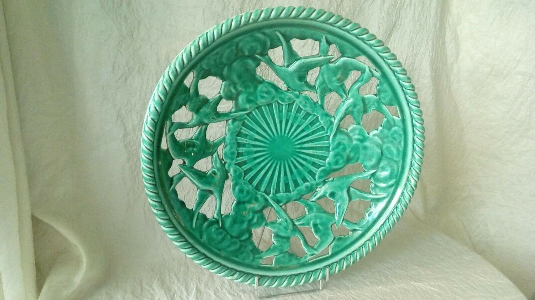 Twisted and pierced ceramic fruit bowl with a duck motif from the 1950s.