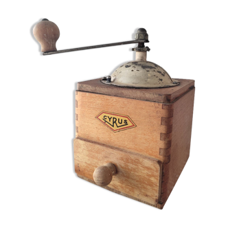 Old Cyrus coffee grinder, 40s