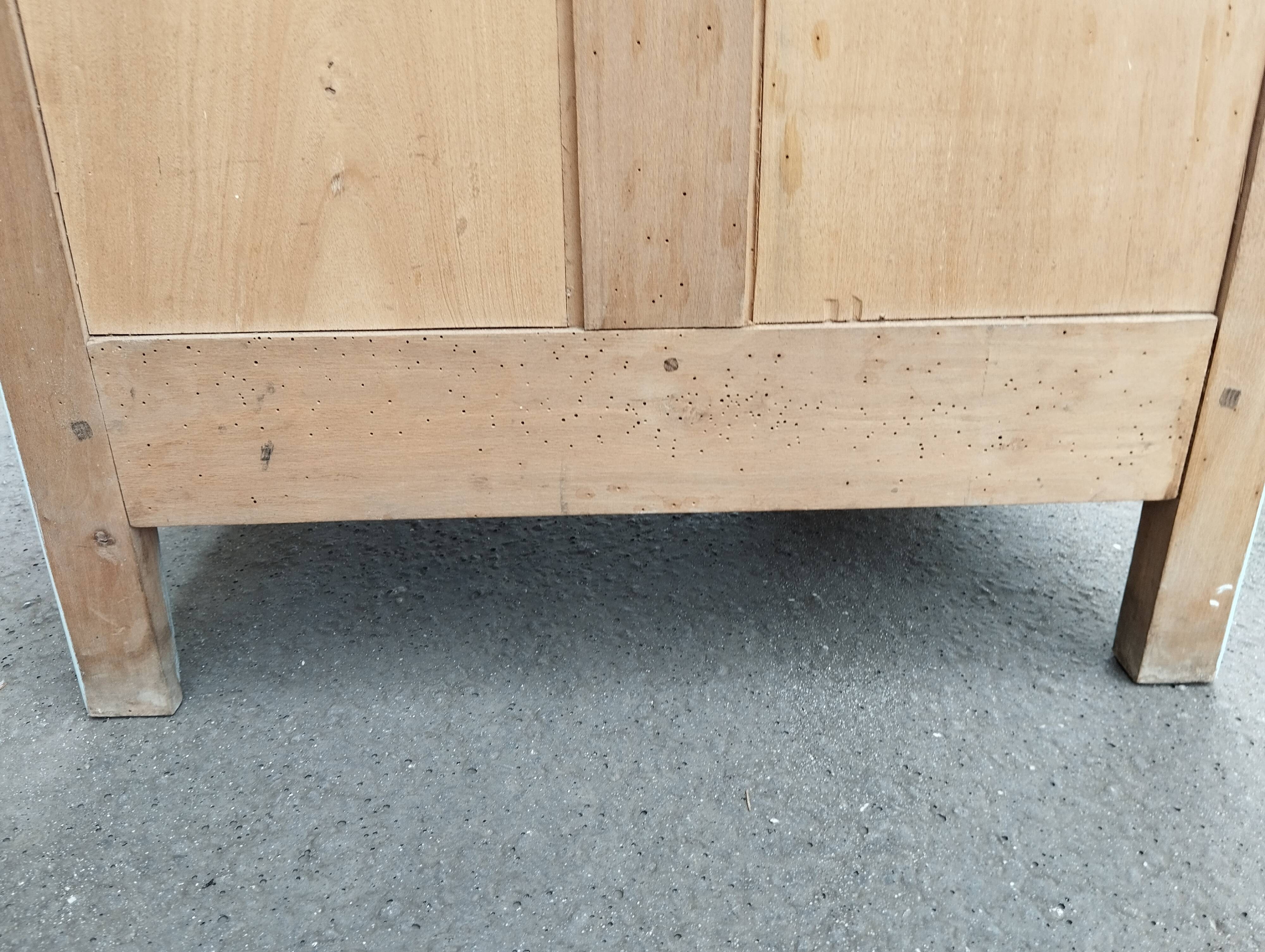 Buffet parisien vintage