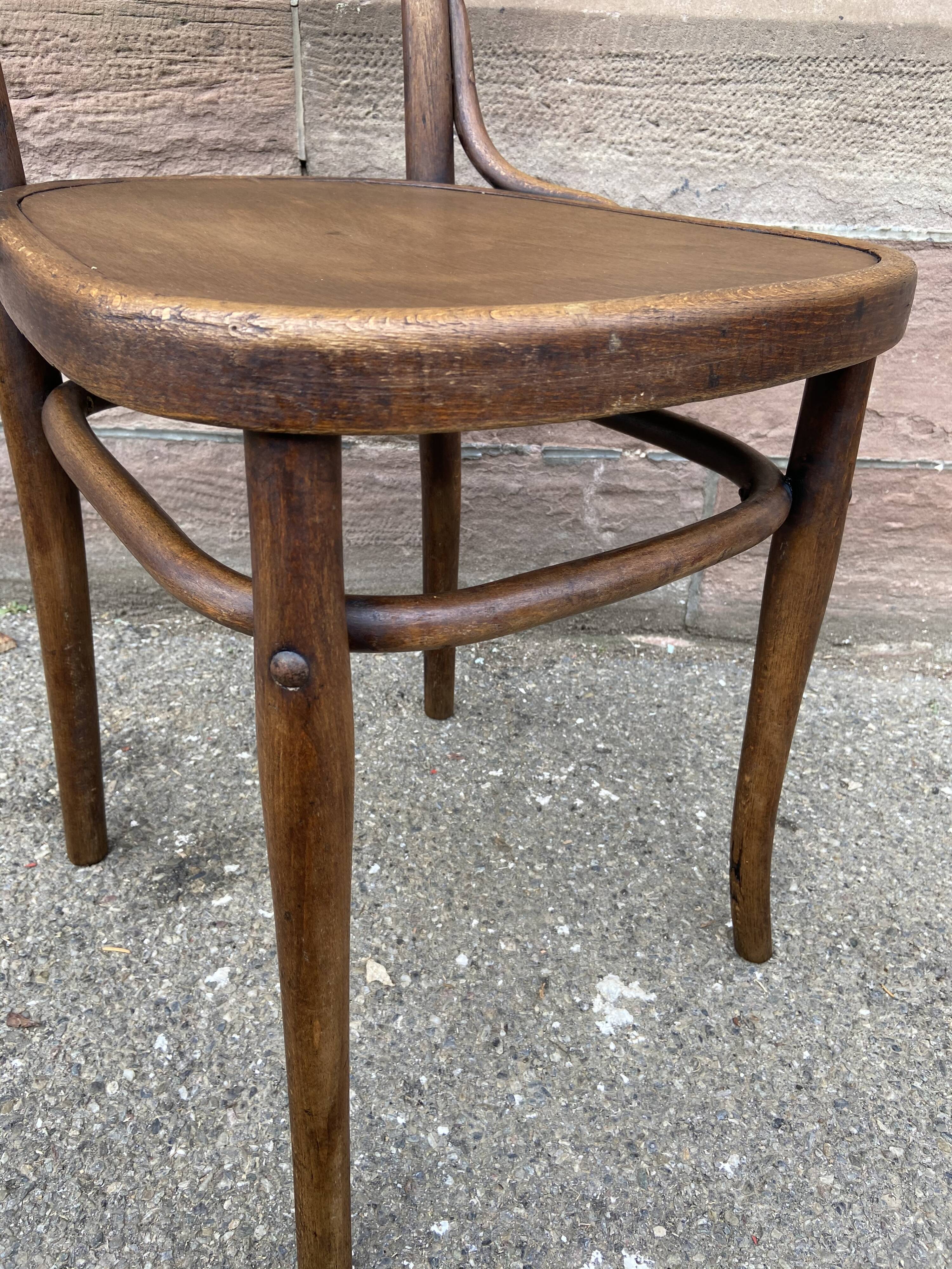Viennese curved wooden theatre chair Thonet Nr 57 colmar logo