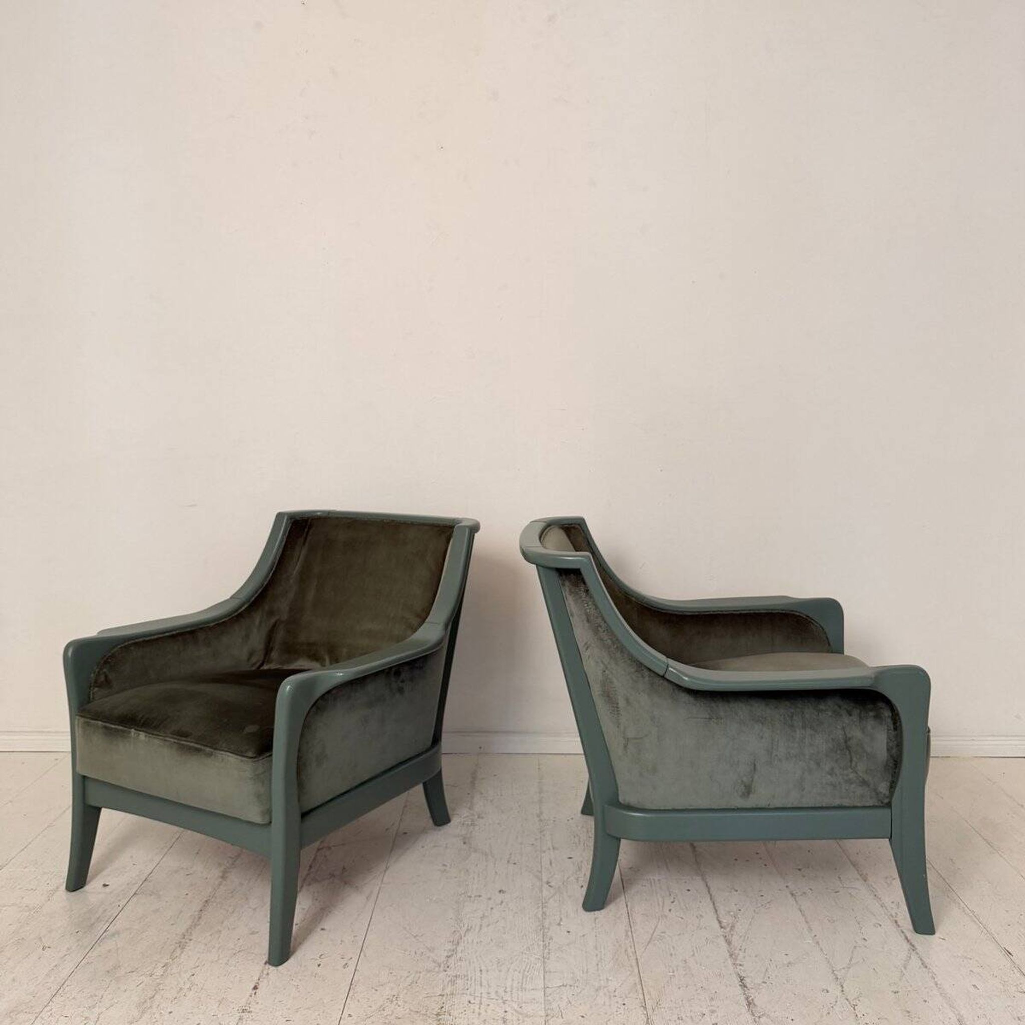 Pair Lounge Chairs in green velvet and lacquered wood, France, 1950