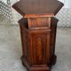 Meuble d’appoint hexagonal en bois d’acajou– XXe siècle