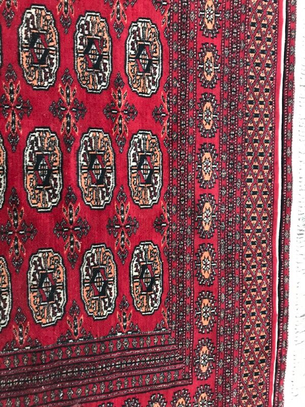 Nice vintage Bukhara of Pakistan carpet handmade 158 X 234 CM