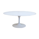 Oval tulip table