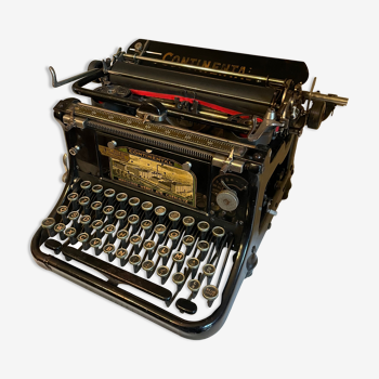 Machine à écrire continental